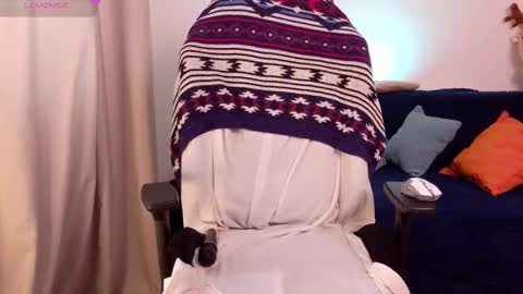 Snapshot of flonodo chatting on 02-10-25, 06:20 Eliza online show from 02-10-25, 06:20