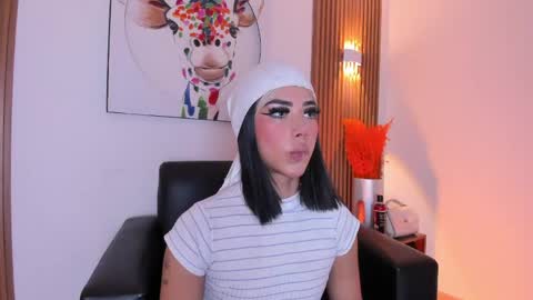  Flor  online show from 04-29-26, 03:54