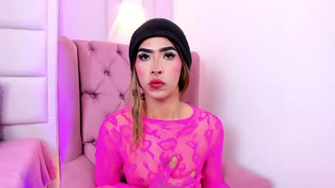  Flor  online show from 05-21-26, 04:52