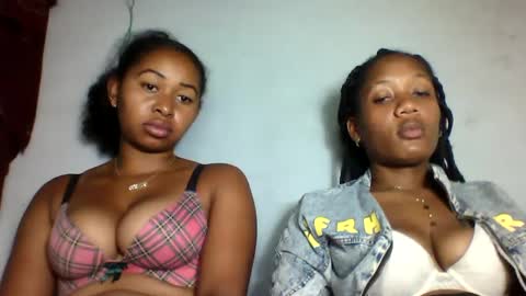 florencia011 online show from 02-21-25, 01:11