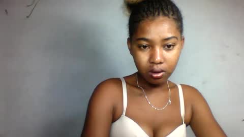 florencia011 online show from 03-12-25, 08:19