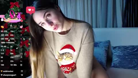 Flouvet online show from 12-17-25, 08:42