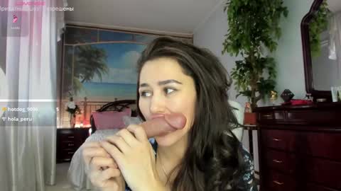 Nicole online show from 02-11-25, 05:58