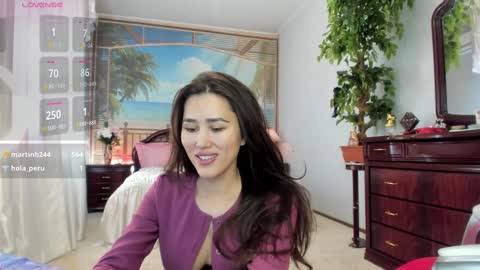Nicole online show from 02-12-25, 04:01