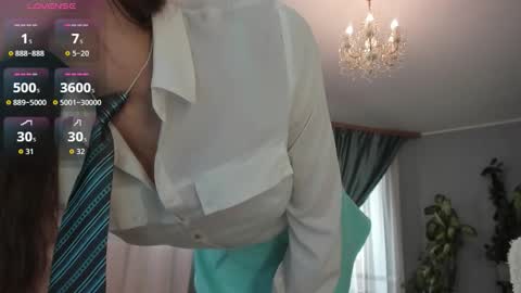 Nicole online show from 01-16-26, 02:37