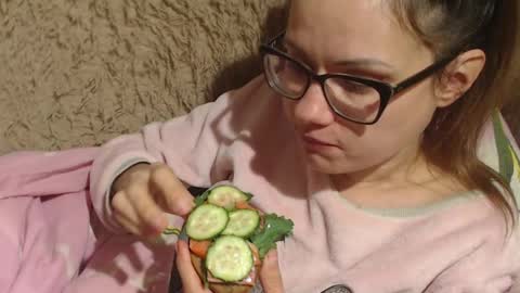 Snapshot of flowercandydoll chatting on 12-02-24, 12:30 say meow and send tip online show from 12-02-24, 12:30