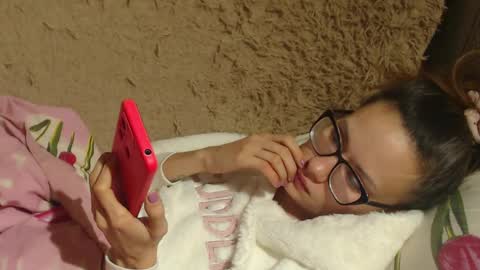 Snapshot of flowercandydoll chatting on 12-16-24, 10:13 say meow and send tip online show from 12-16-24, 10:13