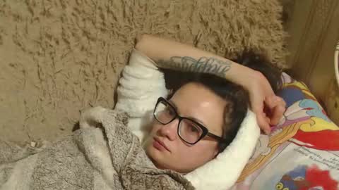 Snapshot of flowercandydoll chatting on 02-01-25, 11:48 say meow and send tip online show from 02-01-25, 11:48