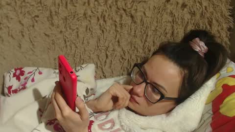 Snapshot of flowercandydoll chatting on 02-09-25, 06:16 say meow and send tip online show from 02-09-25, 06:16