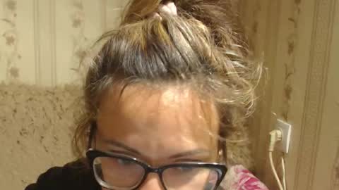 Snapshot of flowercandydoll chatting on 09-18-25, 06:59 say meow and send tip online show from 09-18-25, 06:59