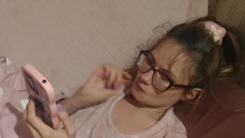 Snapshot of flowercandydoll chatting on 10-29-25, 07:15 say meow and send tip online show from 10-29-25, 07:15