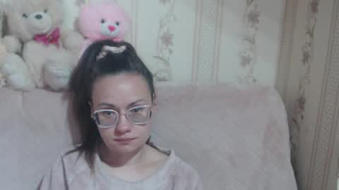 say meow and send tip  online show from 04-24-26, 08:28