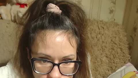 say meow and send tip  online show from 01-25-25, 05:30