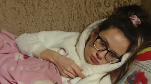 say meow and send tip  online show from 01-31-25, 08:54