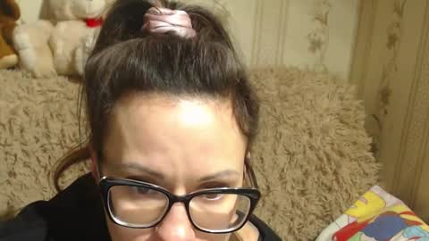 say meow and send tip  online show from 02-02-25, 04:00