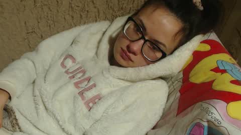 say meow and send tip  online show from 02-10-25, 08:21