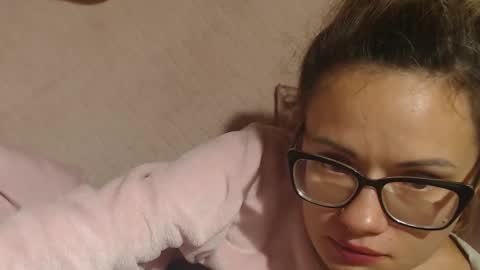 say meow and send tip  online show from 10-17-25, 01:25