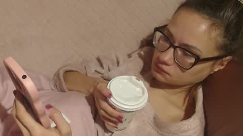 say meow and send tip  online show from 11-20-25, 10:15