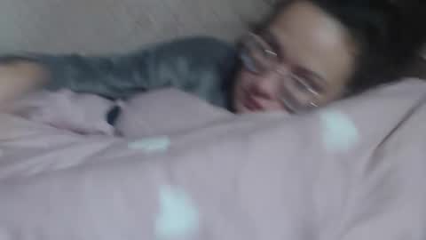 say meow and send tip  online show from 03-26-26, 07:03