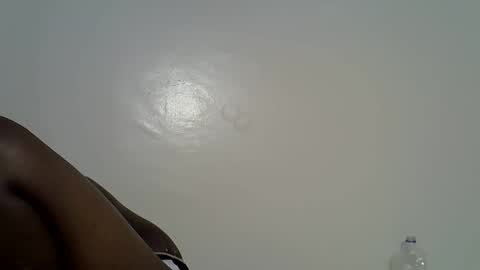 flowerdiva002 online show from 11-21-25, 09:30