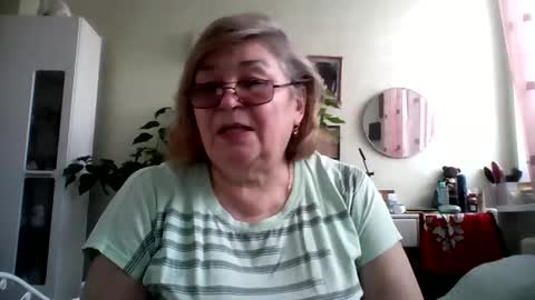 Flowerlower online show from 02-08-25, 09:24