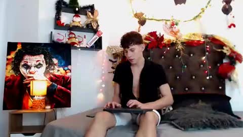 flowers109 online show from 12-31-24, 10:12