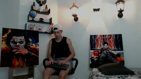 flowers109 online show from 01-28-25, 09:50