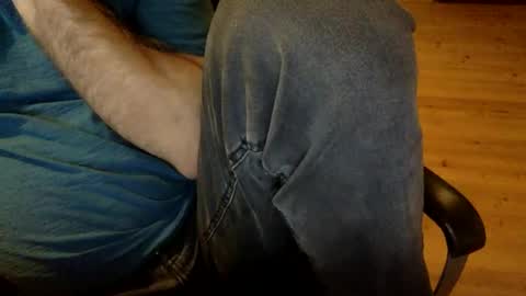 Snapshot of flowmover chatting on 12-03-25, 08:45 flowmover online show from 12-03-25, 08:45