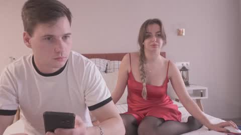 Snapshot of fluffy_hat chatting on 01-11-25, 10:29 Fluffy and Krut online show from 01-11-25, 10:29