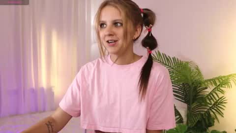 LilLisa online show from 09-12-25, 11:43