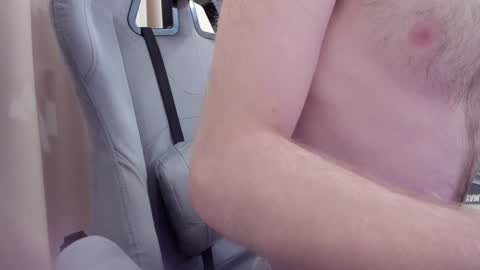 Snapshot of fluffycat_ chatting on 12-07-24, 01:29 fluffycat online show from 12-07-24, 01:29