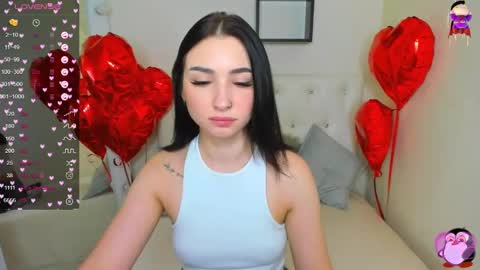 Lina online show from 02-24-25, 11:41