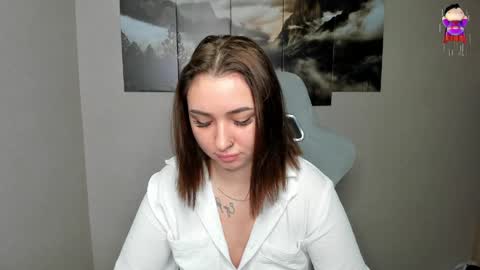 Snapshot of flufyfoxx chatting on 05-29-26, 01:03 Lina online show from 05-29-26, 01:03