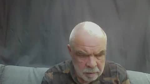 Snapshot of flutto chatting on 05-30-26, 04:04 flutto online show from 05-30-26, 04:04