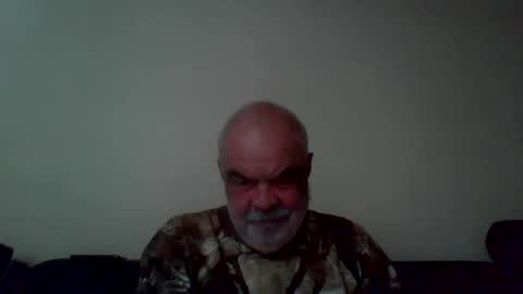 Snapshot of flutto chatting on 05-31-26, 07:04 flutto online show from 05-31-26, 07:04