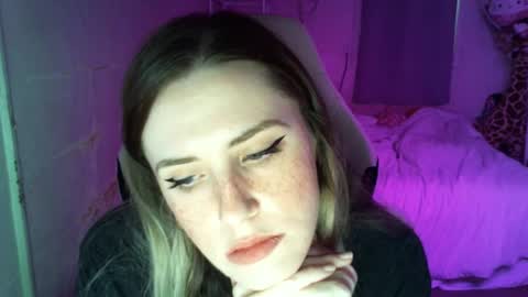 Flux online show from 10-20-25, 01:22