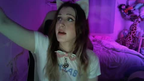 Flux online show from 04-22-26, 01:45