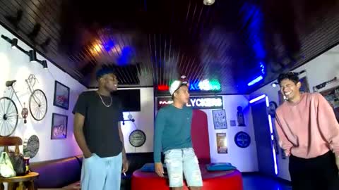 flyckers online show from 07-26-26, 12:01