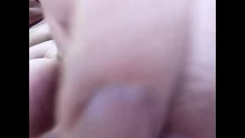 Snapshot of flye63 chatting on 02-02-25, 07:04 flye63 online show from 02-02-25, 07:04