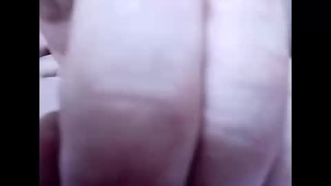 Snapshot of flye63 chatting on 02-08-25, 07:27 flye63 online show from 02-08-25, 07:27