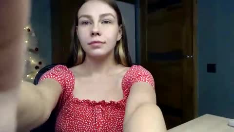 Snapshot of fofhcf chatting on 12-14-24, 09:02 Molli Ready for any play with you. Hottest show in pvt Help a student earn big tokens online show from 12-14-24, 09:02