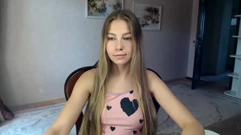 Snapshot of fofhcf chatting on 10-07-25, 10:01 Molli Ready for any play with you. Hottest show in pvt Help a student earn big tokens online show from 10-07-25, 10:01