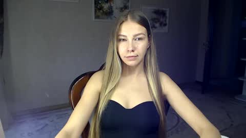 Snapshot of fofhcf chatting on 10-09-25, 12:03 Molli Ready for any play with you. Hottest show in pvt Help a student earn big tokens online show from 10-09-25, 12:03