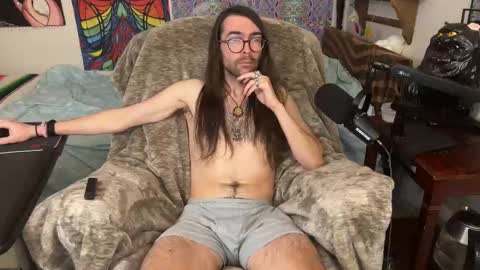 Snapshot of folkemord69 chatting on 02-14-25, 09:13 Chris online show from 02-14-25, 09:13