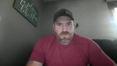 Snapshot of footballtroyg chatting on 10-22-25, 06:29 footballtroyg online show from 10-22-25, 06:29