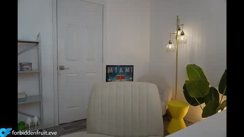 forbiddenfruit_eve online show from 02-10-26, 05:28