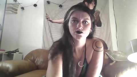 forestdarling online show from 09-26-25, 12:58