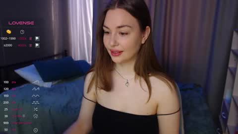 Snapshot of foreversmileme chatting on 03-08-25, 04:23 Julia online show from 03-08-25, 04:23