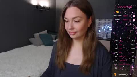 Snapshot of foreversmileme chatting on 11-03-25, 11:22 Julia online show from 11-03-25, 11:22