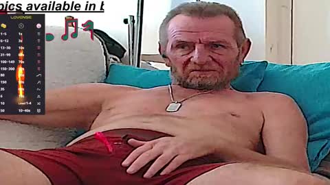 Snapshot of forexxxx_man chatting on 12-21-24, 11:44 doc online show from 12-21-24, 11:44